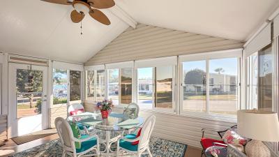 Photo 3 of 18 of home located at 217 Littler Ln Lady Lake, FL 32159
