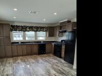 2020 Champion RH2723E7216 Mobile Home