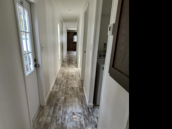 2020 Champion RH2723E7216 Mobile Home