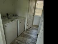 2020 Champion RH2723E7216 Mobile Home