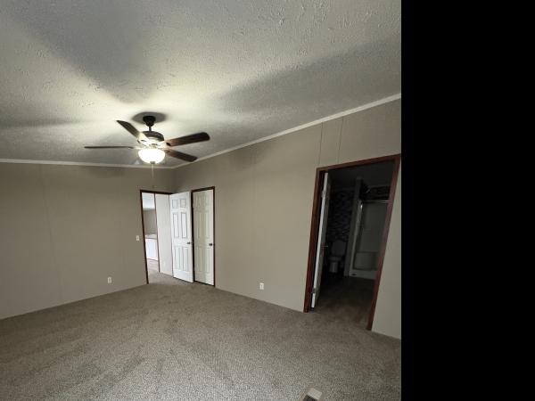 2011 Redman  Home