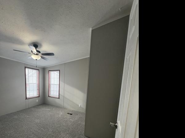 2011 Redman  Home