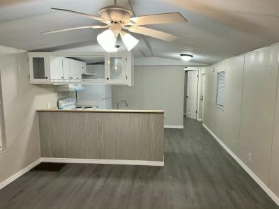 Photo 2 of 16 of home located at 71A Tower Manor Cir E Auburndale, FL 33823