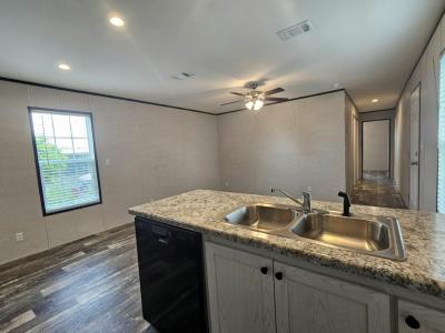 Photo 4 of 11 of home located at 1011 Myakka Drive North Fort Myers, FL 33917