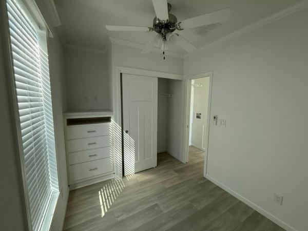 2026 Skyline Q1B807  Home