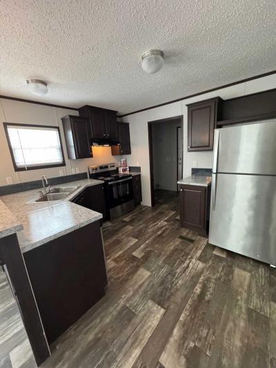 Mobile Home at 212 Shady Brook Heights Greenwood, IN 46142