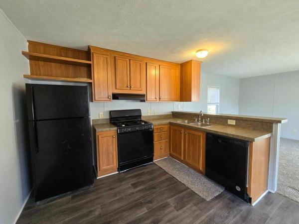 1990 Classic Homes Mobile Home For Sale