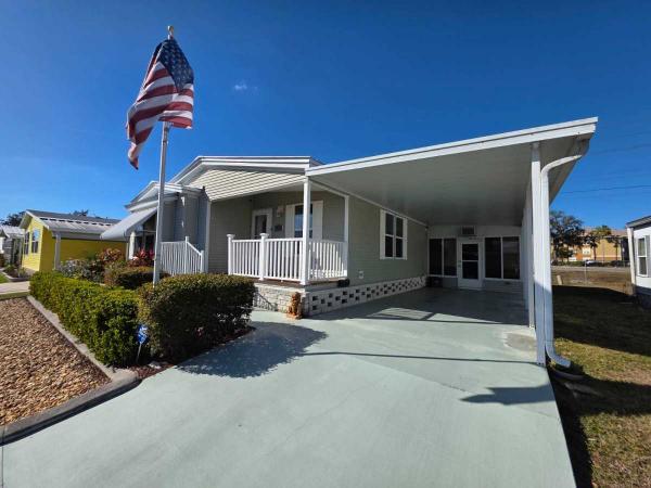 2006  Mobile Home For Sale