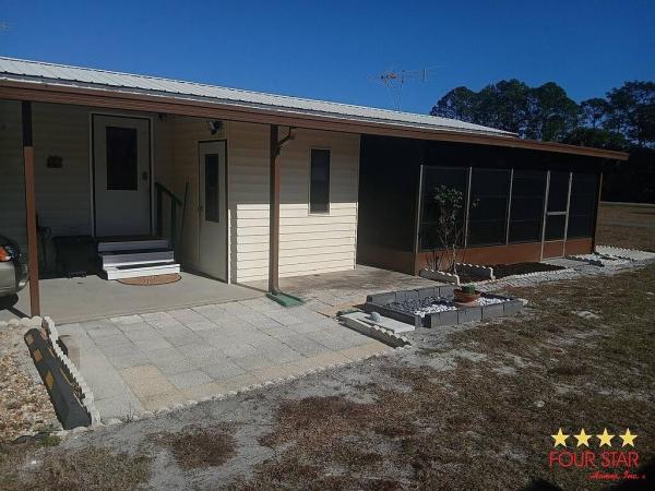 Photo 1 of 2 of home located at 2809 S Us Hwy 17 Crescent City, FL 32112