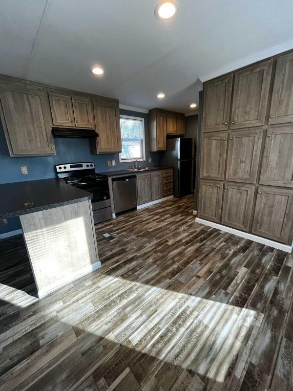 2010 Modern Homes Mobile Home For Sale