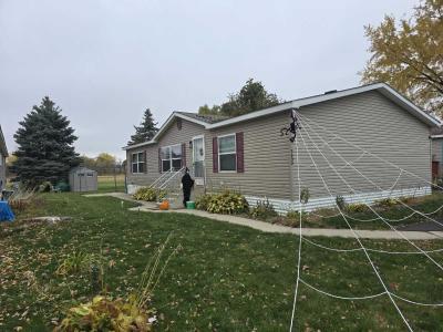Mobile Home at 5690 Eveleth Ct. Farmington, MN 55024