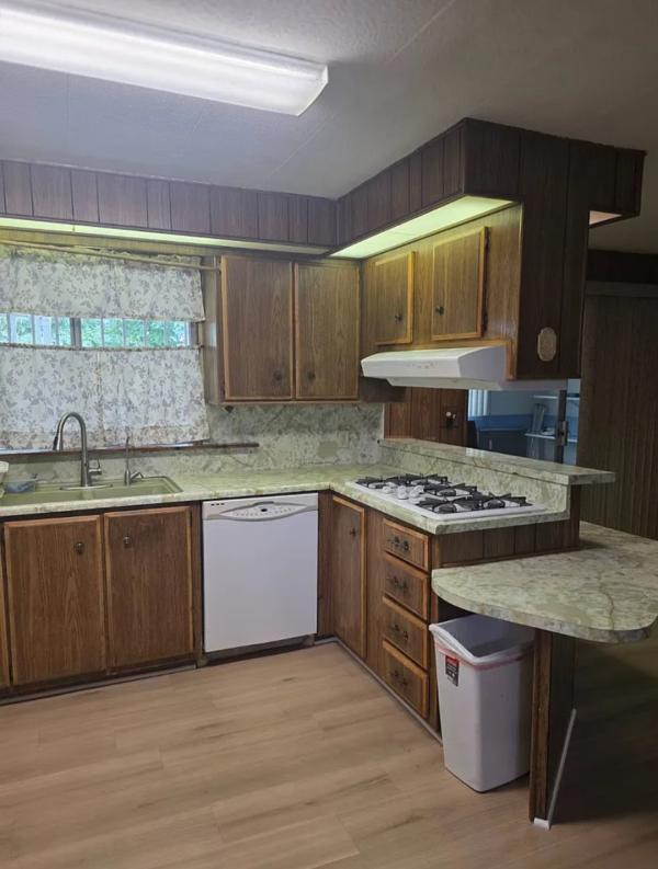 1974 Fashion Manor Mobile Home