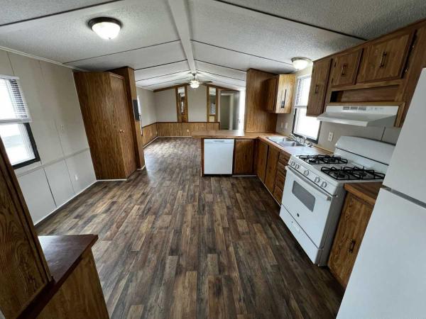 Photo 1 of 2 of home located at 3215 S 42nd St. Saint Joseph, MO 64503