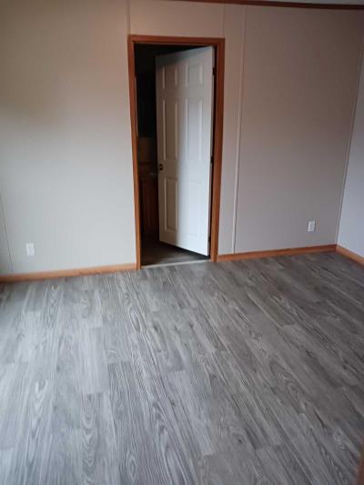 Photo 3 of 7 of home located at 414 Linda Cedar Springs, MI 49319