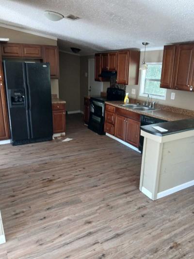 Photo 3 of 11 of home located at 11220 Hughes Road Gulfport, MS 39501