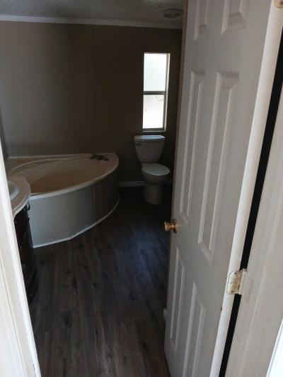 Photo 5 of 11 of home located at 11220 Hughes Road Gulfport, MS 39501