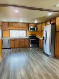 1975 Champion  Manufactured Home
