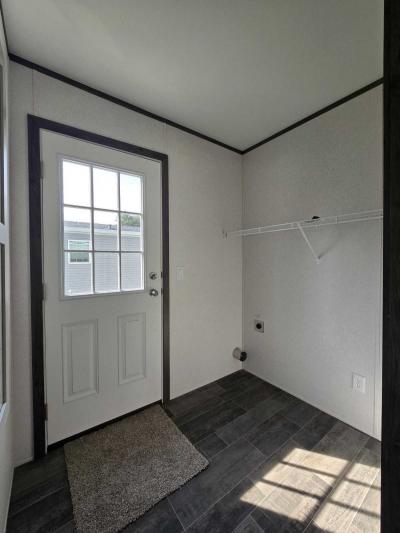 Photo 5 of 21 of home located at 101 Courtney Lane #118 Redgranite, WI 54970