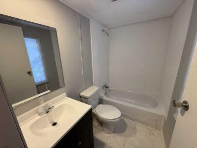 Photo 2 of 10 of home located at 1712 S. Dixie Hwy #19 Crete, IL 60417