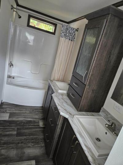 Photo 4 of 12 of home located at 1140 101st Lane Coonrapids, MN 55433