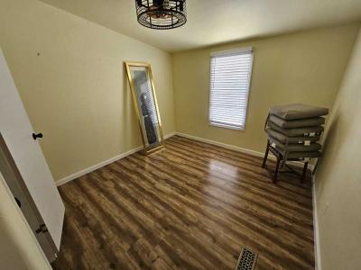 Photo 4 of 8 of home located at 301 S. Signal Butte Rd. #71 Apache Junction, AZ 85120