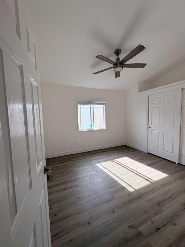 2007 Hallmark-Southwest 241930J Manufactured Home