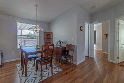 Photo 5 of 23 of home located at 8122 W. Flamingo Rd. Las Vegas, NV 89147