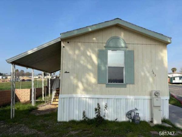 2001 FLEETWOOD Mobile Home For Sale
