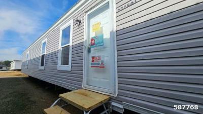 Mobile Home at Bayside Mobile Home Sales 16410 Highway 310 E Como, MS 38619
