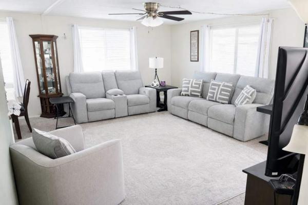 1975 UNK Manufactured Home