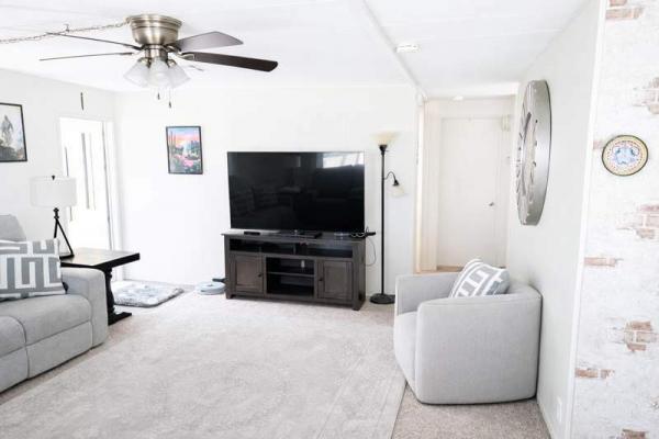 1975 UNK Manufactured Home