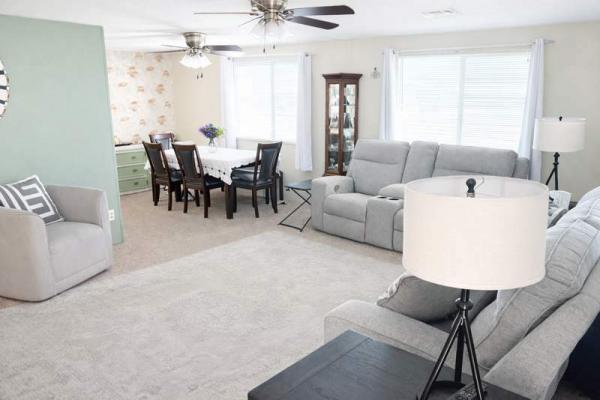 1975 UNK Manufactured Home