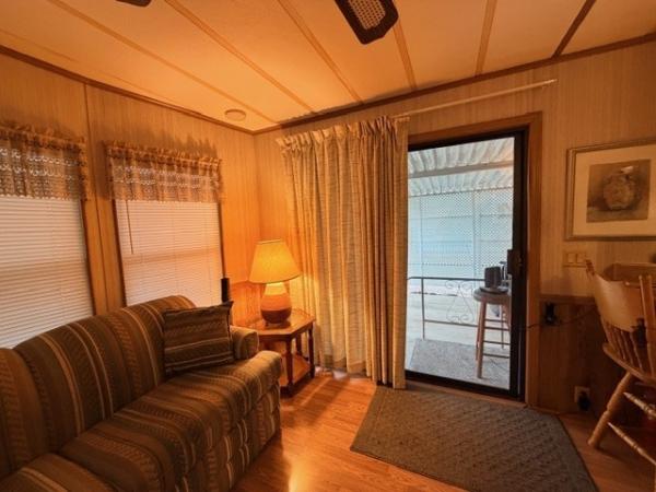 1985 Redman Manufactured Home