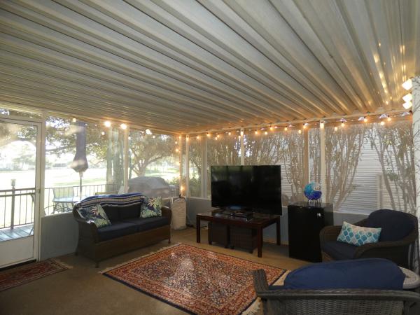 1999 CAVCO Mobile Home