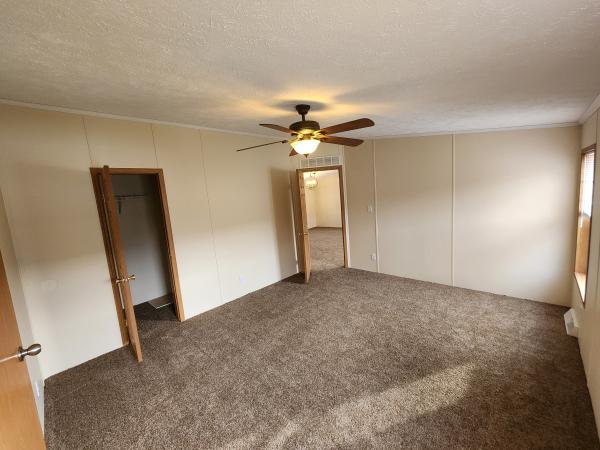 1999 Skyline UNK Mobile Home