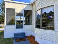 1990 Homes of Merit Forest Manor Manufactured Home