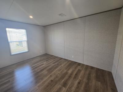 Photo 3 of 11 of home located at 446 Pineland Avenue Kyle, TX 78640