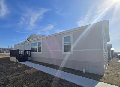 Photo 4 of 11 of home located at 630 Mill Run Avenue Kyle, TX 78640