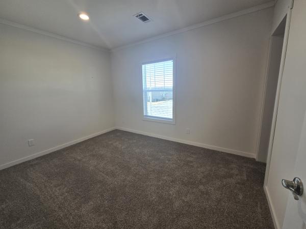 2025 Clayton 32LKS28523DH25 Mobile Home