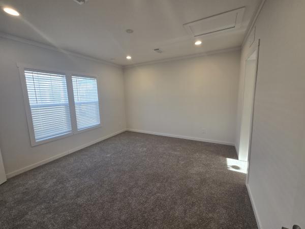 2025 Clayton 32LKS28523DH25 Mobile Home