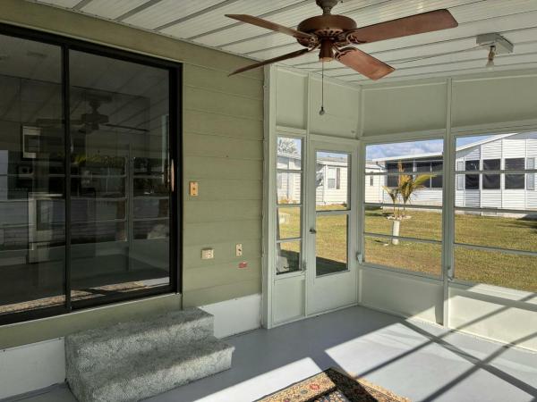 1985 Coro Manufactured Home