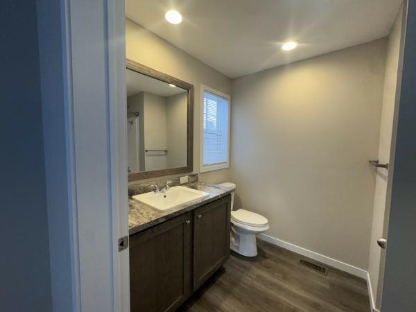 2022 Clayton 81RDH28523B Mobile Home