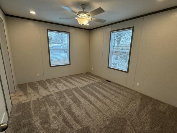 2026 Clayton 95PLH24563B Mobile Home