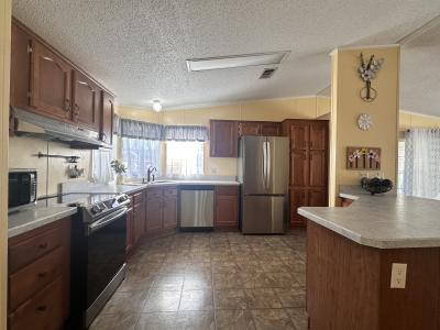 Photo 5 of 14 of home located at 1727 Poppy Circle Lakeland, FL 33803