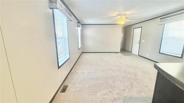 2019 Clayton Homes Inc Pulse Mobile Home