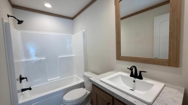 2022 Clayton Homes Inc Trinity Mobile Home