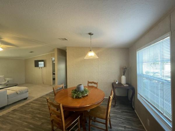 2011 KING Nobility Monet Mobile Home