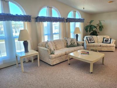 Photo 4 of 20 of home located at 6002 Spring Lake Cir Zephyrhills, FL 33540