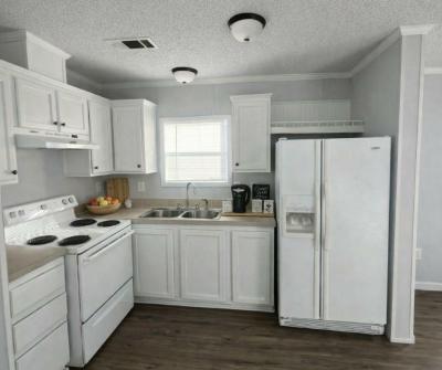 Photo 4 of 17 of home located at 2224 Chicago Cubs St Avon Park, FL 33825