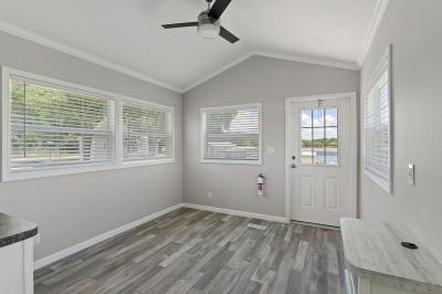 Photo 5 of 8 of home located at 26125 S Us Hwy 27 #67 Leesburg, FL 34748